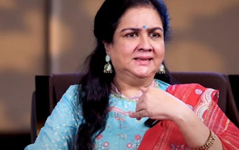 17-ാം വയസില്‍ അനിയന്‍ ആത്മഹത്യ ചെയ്തു; അവനായിരുന്നു എന്റെ ആദ്യ മകൻ: ഉര്‍വ്വശി
