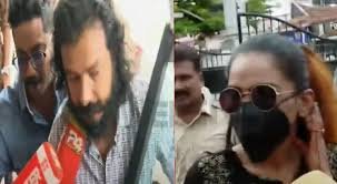 ആലപ്പുഴ ഹൈബ്രിഡ് കഞ്ചാവ് കേസ്; ശ്രീനാഥ് ഭാസിയും മോഡൽ സൗമ്യയും ചോദ്യം ചെയ്യലിന് ഹാജരായി