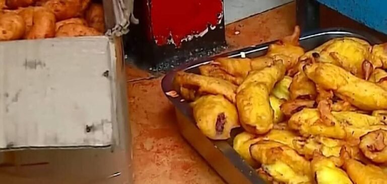 പ്ലാസ്റ്റിക് ഉരുക്കിയ എണ്ണയിൽ പലഹാര നിർമാണം, നടപടി വൈകുന്നു; ഭക്ഷണ സാമ്പിൾ ശേഖരിക്കാതെ അധികൃതർ