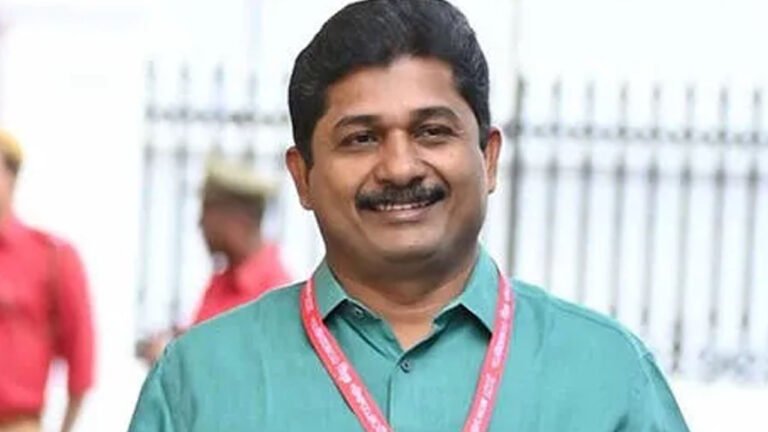 നിലമ്പൂരിലെ എല്‍ഡിഎഫ് സ്ഥാനാര്‍ഥി എം.സ്വരാജ് ഇന്ന് നാമനിര്‍ദ്ദേശ പത്രിക സമര്‍പ്പിക്കും