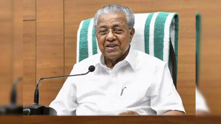 ഇറാനെതിരായ ഇസ്രയേൽ ആക്രമണം ലോകസമാധാനത്തിന് ഭീഷണിയെന്ന് മുഖ്യമന്ത്രി പിണറായി വിജയൻ