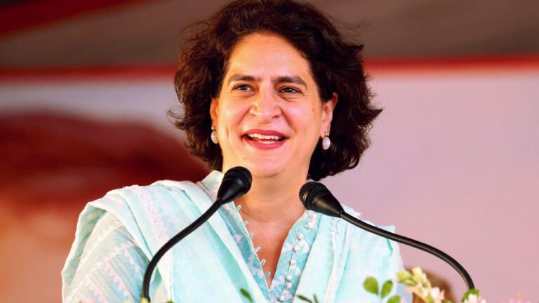 സ്വത്ത് വിവരങ്ങൾ മറച്ചുവെച്ചു;പ്രിയങ്ക ഗാന്ധിയുടെ തെരഞ്ഞെടുപ്പ് ചോദ്യം ചെയ്ത് ഹര്‍ജി