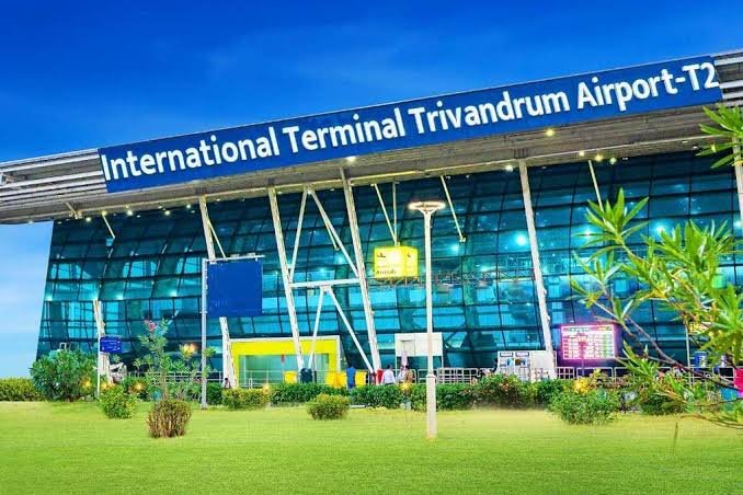 ഇന്ധനം കുറഞ്ഞു; ബ്രിട്ടന്റെ യുദ്ധ വിമാനം തിരുവനന്തപുരത്ത് അടിയന്തരമായി ലാന്‍ഡ് ചെയ്തു