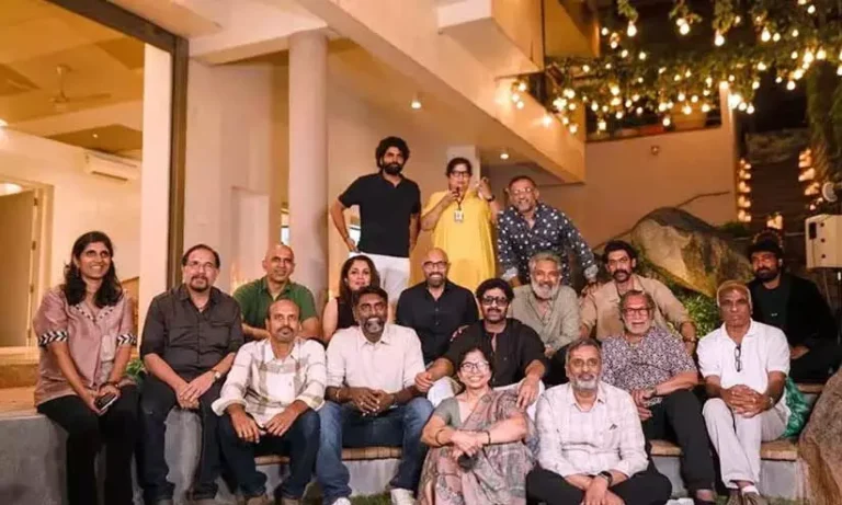 പത്താം വാർഷിക ആഘോഷ ചിത്രങ്ങൾ പങ്കുവെച്ച് ബാഹുബലി ടീം